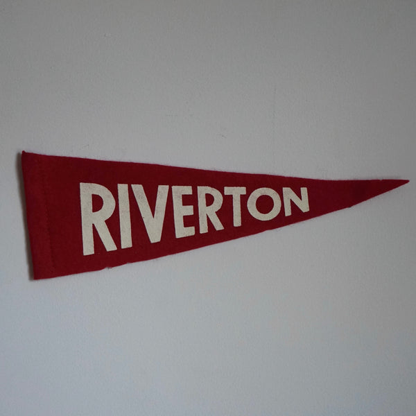 Small Riverton Pennant