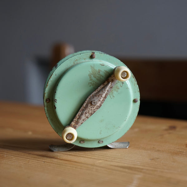 Small Fishing Reel